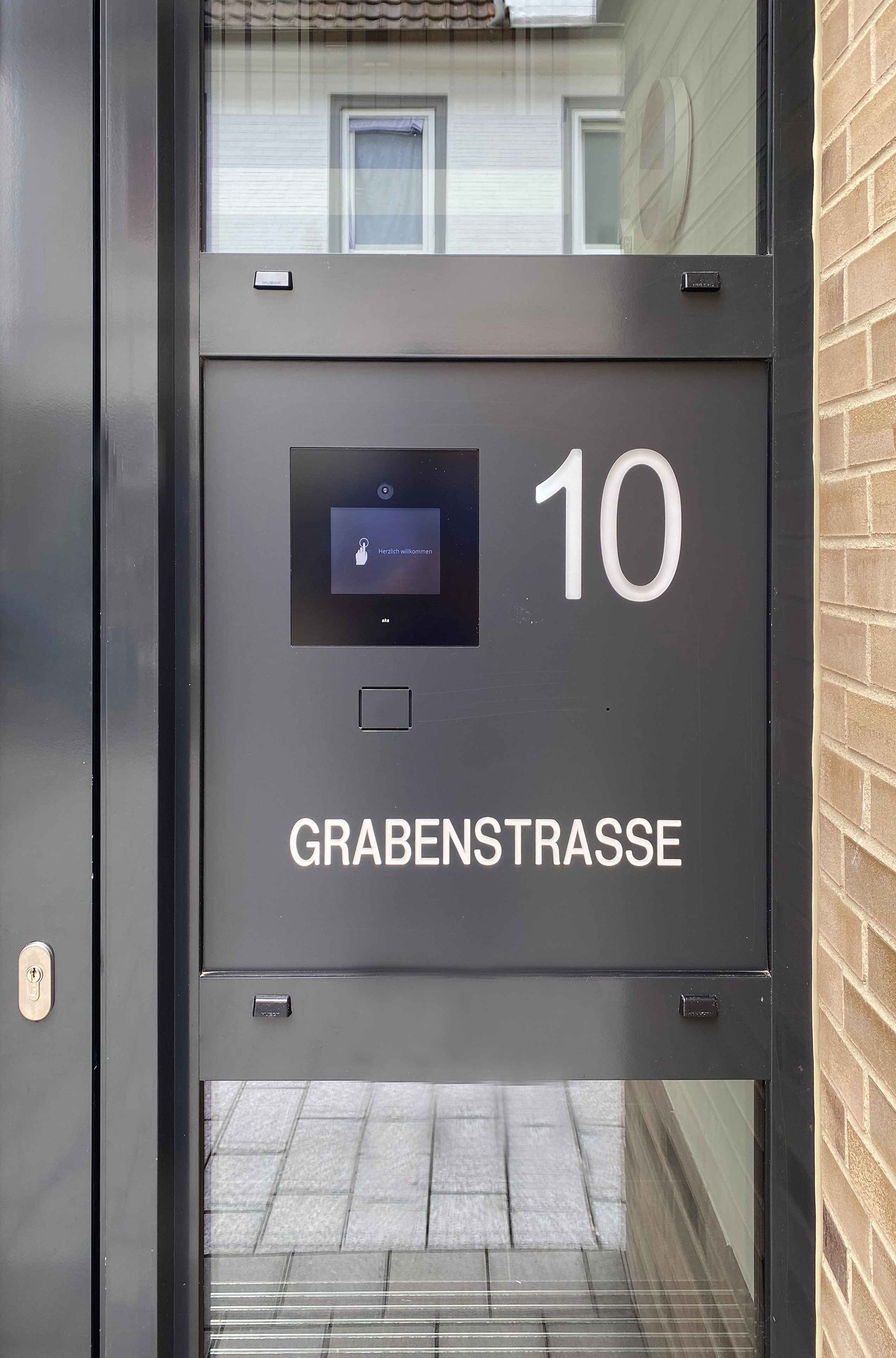 Pressebild Türstation individuell 